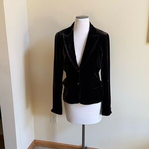 Tahari size medium dark chocolate brown velvet blazer